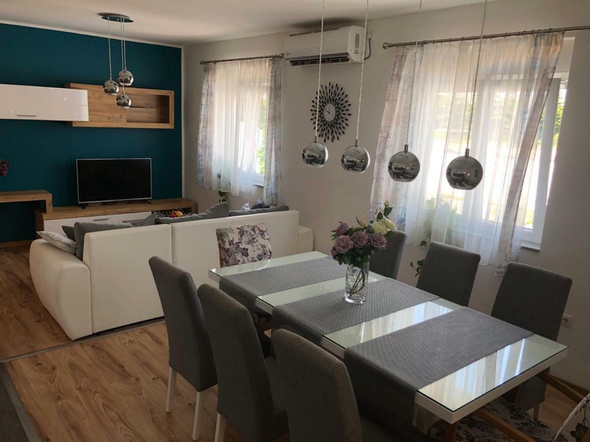 Booking Zadar Villa Franov With Pool, 10 Min From The Old Town Of Zadar Zewnętrze zdjęcie